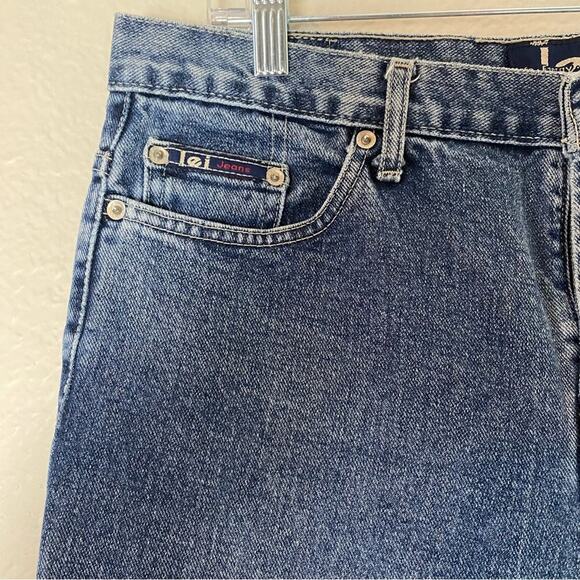 Vintage 90s Y2K L.E.I. Jean Capris Size 13 - Picture 3 of 7
